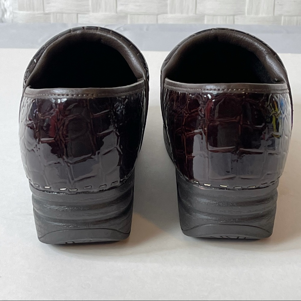 Croft & Barrow Nursing Chef Clog size 9.5 - Picture 7 of 11